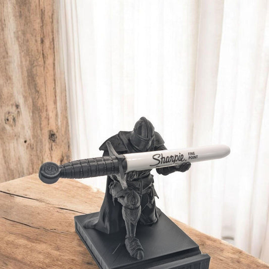 King’s Guard Knight Pen Holder | Medieval Desk Organizer | Black Office Pen Stand | Home Decor Gift for Him | Gothic Desk Accessory