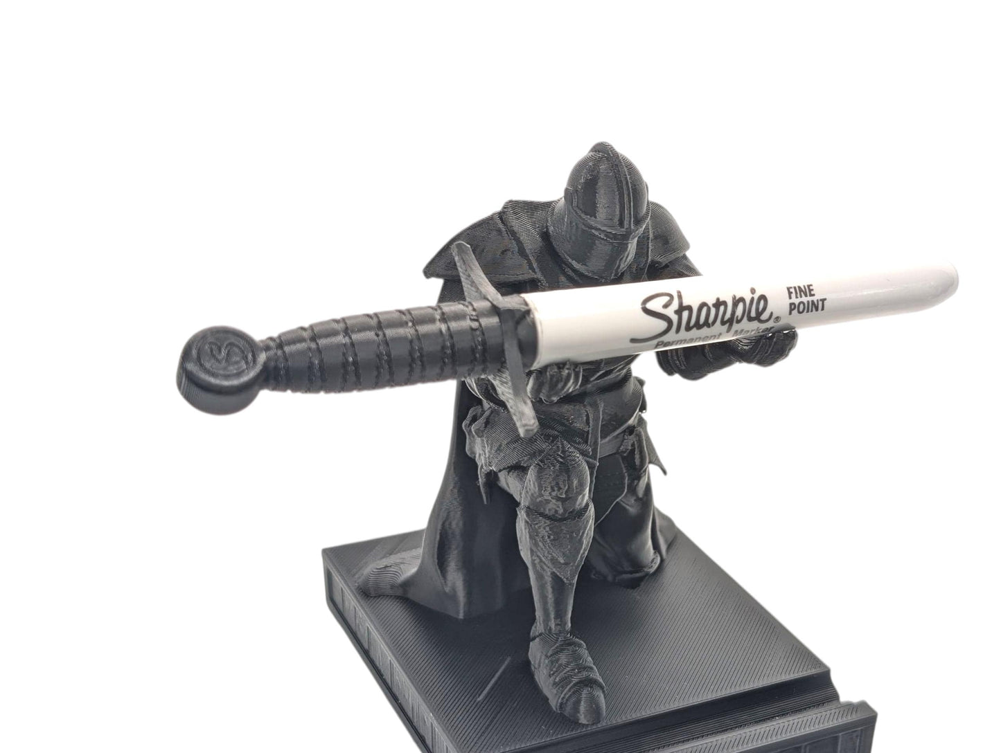 King’s Guard Knight Pen Holder | Medieval Desk Organizer | Black Office Pen Stand | Home Decor Gift for Him | Gothic Desk Accessory