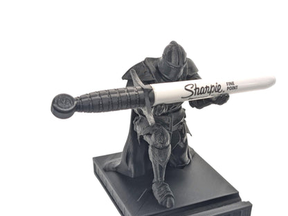 King’s Guard Knight Pen Holder | Medieval Desk Organizer | Black Office Pen Stand | Home Decor Gift for Him | Gothic Desk Accessory